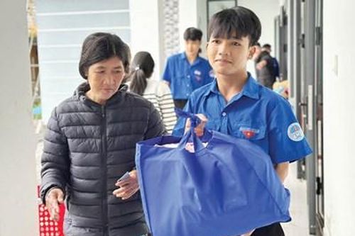 Lan tỏa tinh thần nhân đạo