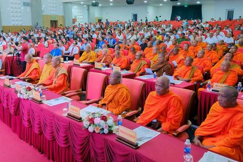 An Giang: Lãnh đạo tỉnh họp mặt chư Tăng, đồng bào Khmer nhân Tết Chôl Chnăm Thmây năm 2026