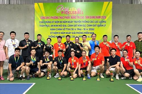 Công an các phường Thục Phán, Nùng Trí Cao và Tân Giang tổ chức giải Pickleball năm 2026