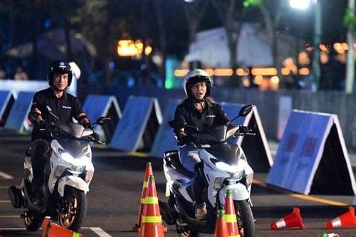 Yamaha bổ sung xe ga hybrid giữa áp lực cải thiện khí thải