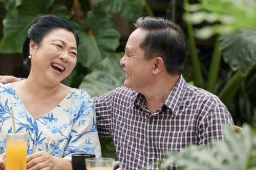 Nghỉ hưu cô đơn, U60 hẹn hò 3 người đàn ông rồi quyết định: 'Thà sống một mình'