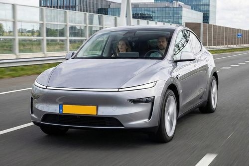 Tesla được 'bật đèn xanh' chức năng tự lái tại Hà Lan