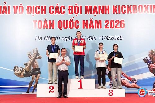 Kickboxing Việt Nam thăng hoa tại Hát Môn (Hà Nội)