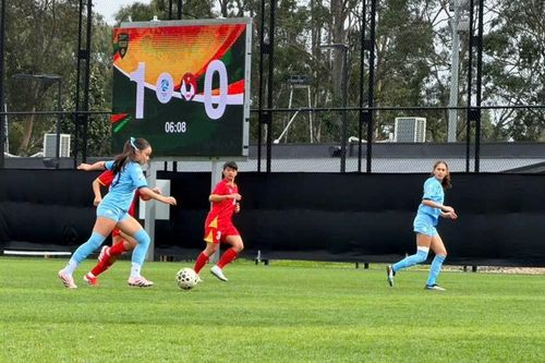U15 nữ Việt Nam nhận thất bại trước U15 nữ NSW Sky tại Australia