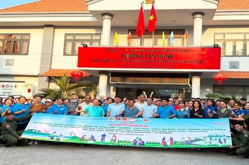 Thành phố Hồ Chí Minh: Phường Tân Hưng ra quân xử lý các điểm tồn đọng rác thải