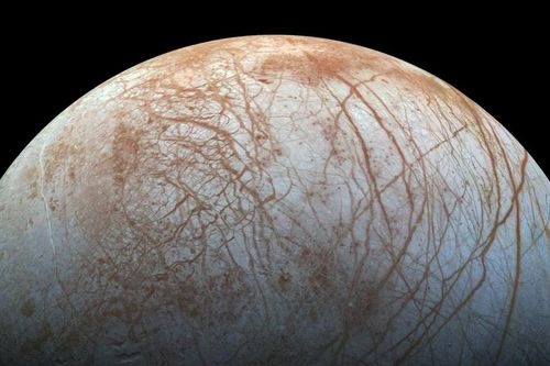 Sự thật về đại dương trên Mặt trăng Europa