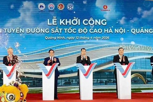 Thủ tướng Chính phủ Lê Minh Hưng nhấn nút khởi công Dự án tuyến đường sắt tốc độ cao Hà Nội - Quảng Ninh
