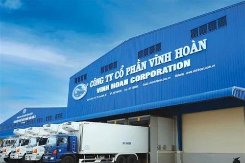 Lãnh đạo doanh nghiệp rầm rộ mua bán cổ phiếu