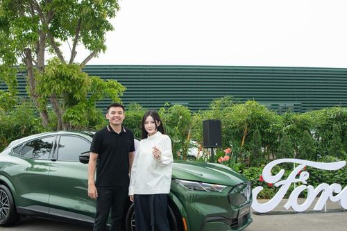 Trò chuyện cùng nhà vô địch pickleball Lý Hoàng Nam về Ford Mustang Mach-e