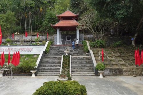 Nằng nặng Co Phương
