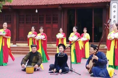 Ca nương, kép đàn Cảnh Thụy 'chắp cánh' ca trù
