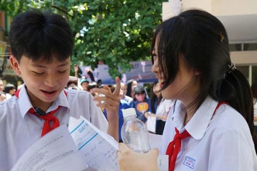 Đừng để các em rẽ lối khi chưa kịp trưởng thành