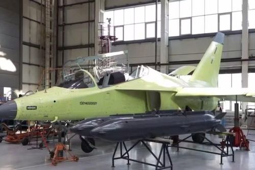 Nga chuẩn bị hoàn thành lô máy bay tấn công hạng nhẹ Yak-130M đầu tiên vào cuối năm nay
