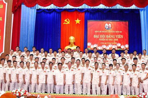 'Lá chắn thép' giữ bình yên cuộc sống