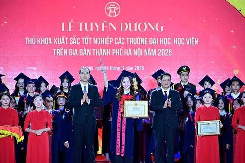 Trọng dụng nhân tài - động lực then chốt phát triển Thủ đô