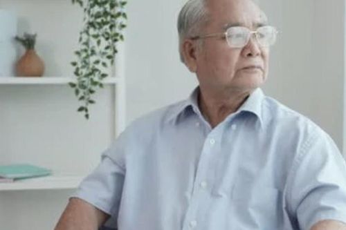 Cả đời tích cóp cho tuổi già, đến khi qua đời mới nhận ra điều quan trọng nhất
