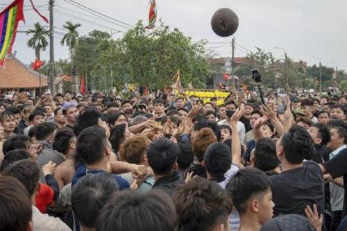 Ứng xử với xưa cũ