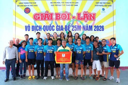 Rực rỡ những ngày tháng Tư