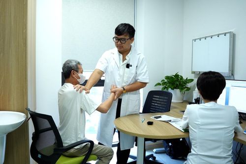 Chấn thương thể thao phong trào: Nhận diện rủi ro và giải pháp y khoa giúp phục hồi nhanh chóng