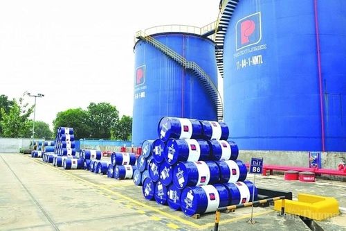 Việt Nam chi gần 3 tỷ USD nhập xăng dầu đối phó khủng hoảng năng lượng