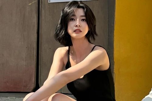Mỹ nữ Hàn Quốc đổ bộ Hội An