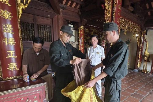 Đền Cửa Ông lấp khoảng trống quản lý tiền công đức, Bí thư Tỉnh ủy đề xuất giải pháp