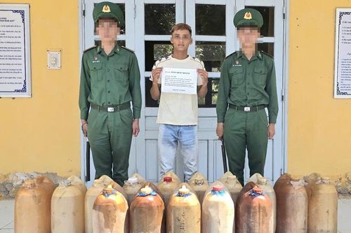 Liên tiếp triệt phá các vụ vận chuyển xăng, dầu lậu qua biên giới