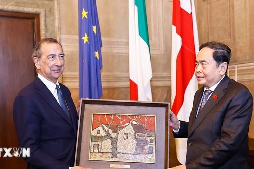 Chủ tịch Quốc hội Trần Thanh Mẫn tiếp Thị trưởng thành phố Milan
