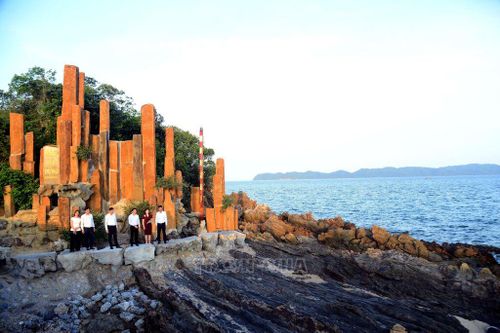 Quảng Ninh 'làm mới' du lịch, tăng tốc chinh phục 22 triệu lượt khách