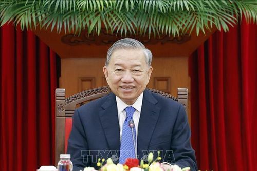 Tổng Bí thư, Chủ tịch nước điện đàm với Chủ tịch Đảng LDP, Thủ tướng Nhật Bản
