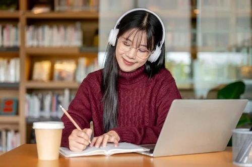 Bí ẩn cảm giác 'đè tai' khi dùng tai nghe chống ồn