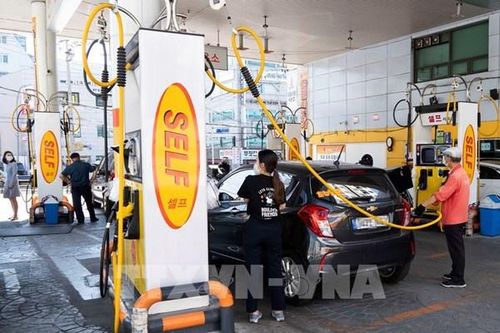 Hàn Quốc hỗ trợ tiền nhiên liệu cho cả người nước ngoài