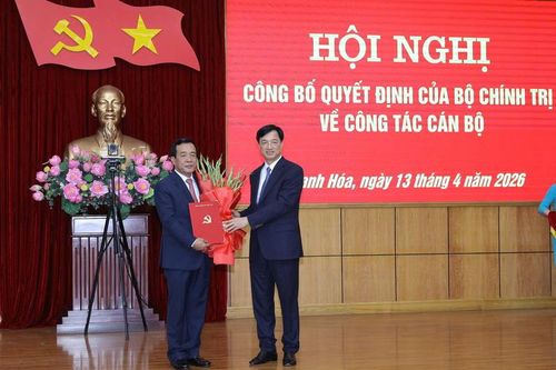 Thượng tướng Lê Đức Thái được chỉ định giữ chức Bí thư Tỉnh ủy Thanh Hóa