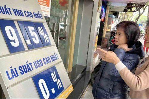 Lãi suất tạm đảo chiều: Dự báo nào cho giai đoạn sắp tới?