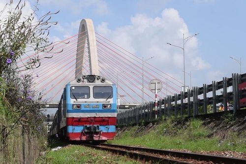 Tổng Công ty Đường sắt Việt Nam mở bán vé tàu hè 2026