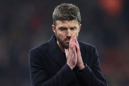 Michael Carrick tiến gần vị trí HLV chính thức tại Man United khi Luis Enrique ở lại PSG