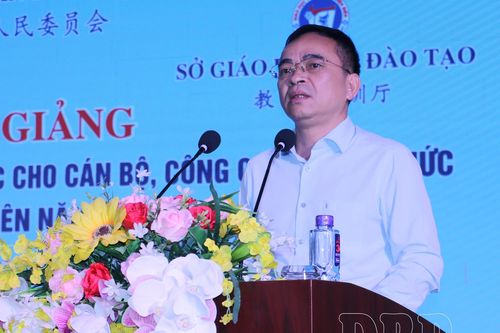 20 công chức, viên chức tham gia bồi dưỡng tiếng Trung Quốc