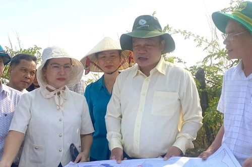Phó Chủ tịch UBND tỉnh Dương Mah Tiệp khảo sát hạ tầng giao thông, thủy lợi tại các địa phương