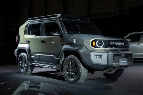 Toyota Land Cruiser FJ 2026: SUV địa hình giá hơn 1 tỷ đồng, nhỏ gọn nhưng 'chất' off-road