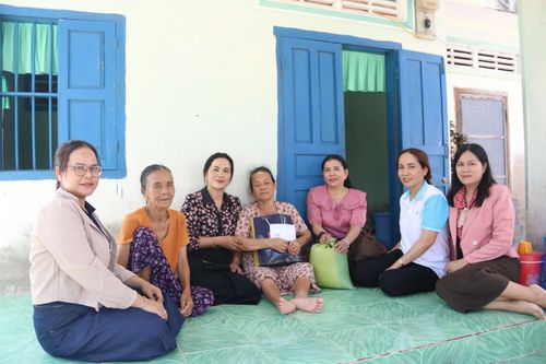 Kết nối những tấm lòng