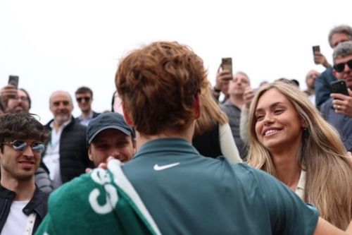 Jannik Sinner vô địch Monte Carlo 2026: Nụ hôn chiến thắng và sức hút từ bạn gái Laila Hasanovic