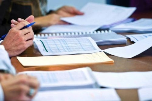 Lãi nghìn tỷ, 'ông lớn' ngân hàng và chứng khoán đóng thuế bao nhiêu?
