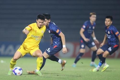 CLB Công an Hà Nội bị ngắt chuỗi thắng tại V-League