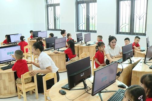 Xã Vĩnh Thanh đầu tư xây dựng phát triển giáo dục toàn diện