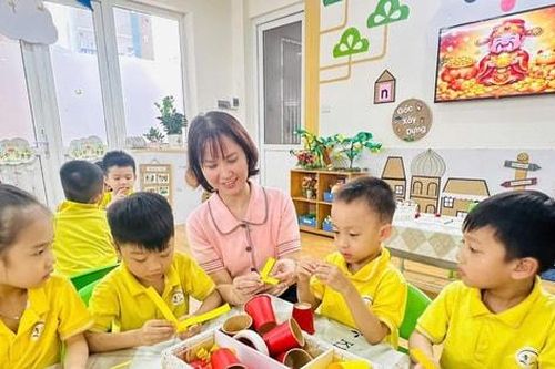Chuẩn nghề nghiệp giáo viên mầm non quy định nhiều năng lực mới