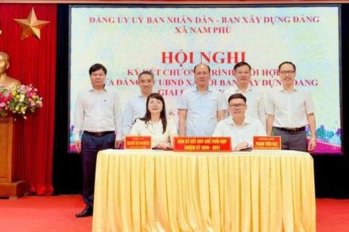 Xã Nam Phù ký kết 3 chương trình phối hợp tạo đột phá trong điều hành