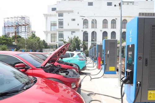Đề xuất gia hạn ưu đãi thuế tiêu thụ đặc biệt cho xe điện đến 2030