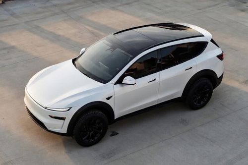 SUV thuần điện Tesla Model B sắp ra mắt?