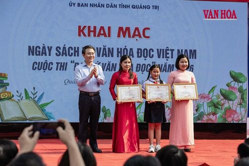 Nuôi dưỡng chiều sâu tri thức trong đời sống học đường
