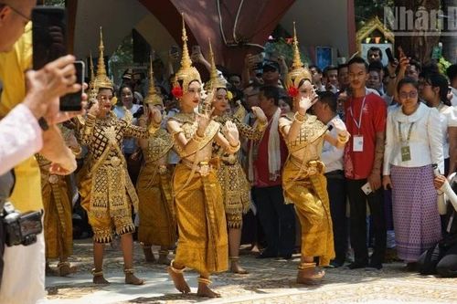 [Ảnh] Campuchia khai mạc lễ hội Nokor Sankranta tôn vinh di sản văn hóa phong phú của đất nước